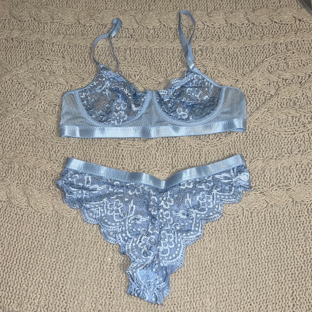 Baby Blue Lace, Satin Feeling Bra/Panty Set - Size Medium